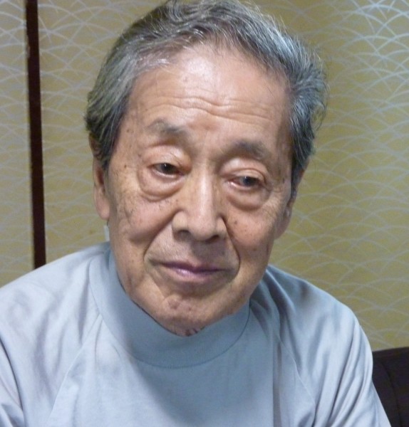 河崎保氏